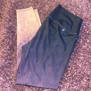 🖤Gorgeous ombré AR-33 leggings🖤